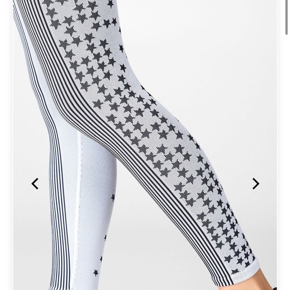 High Waisted Seamless leggings - Picture 2 of 4